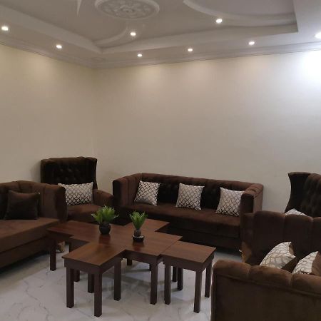 Al Shadi Apartments Janbu Kültér fotó