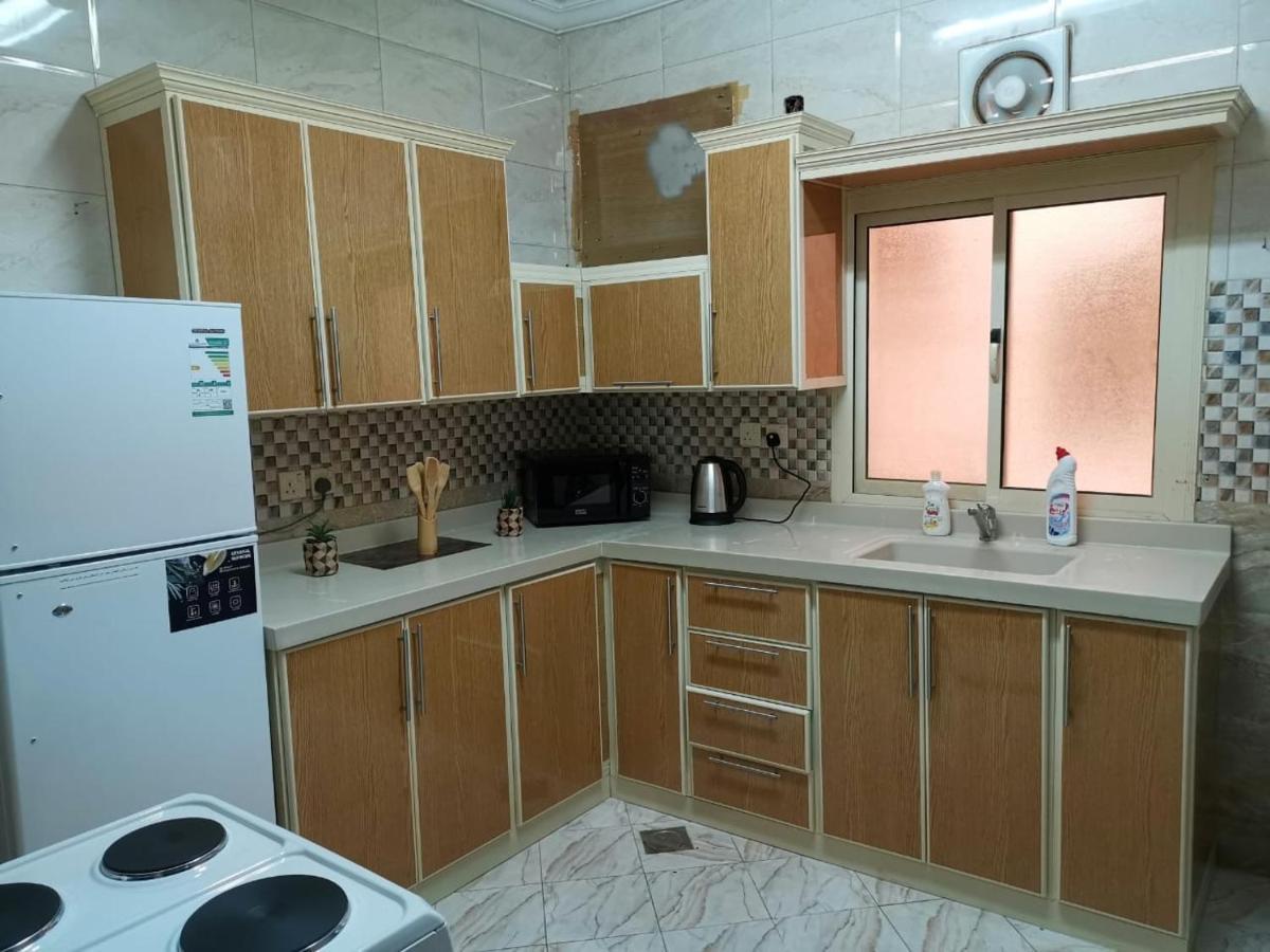 Al Shadi Apartments Janbu Kültér fotó
